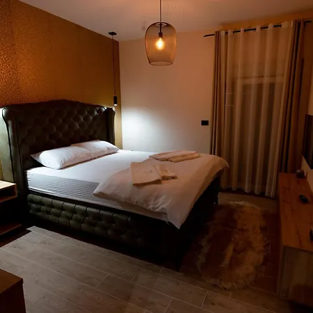 Aparthotel Zlatar *