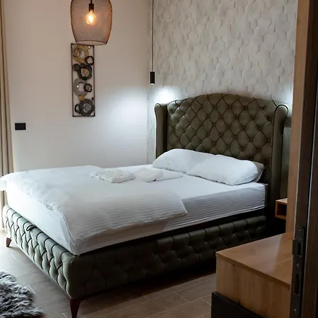 Aparthotel Zlatar *