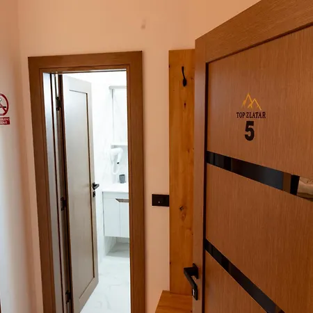 Aparthotel Zlatar